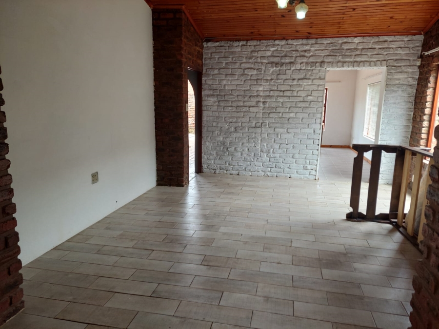 4 Bedroom Property for Sale in Seavale Eastern Cape